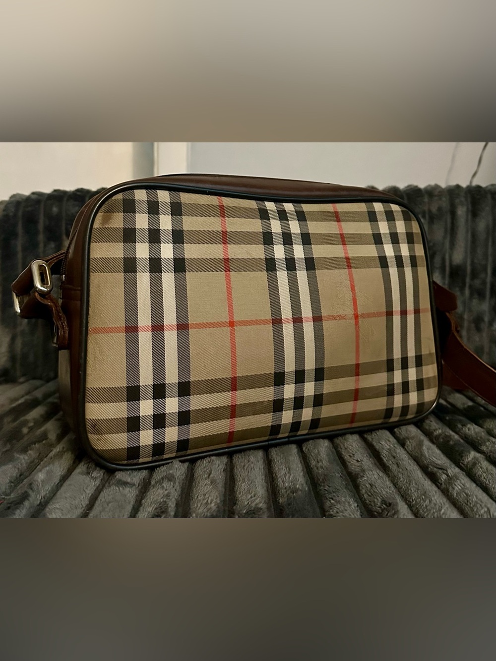 Burberrys 1980-1990 Nova Check Camera Bag crossbody Bag VINTAGE Messenger Bag - Picture 3 of 12